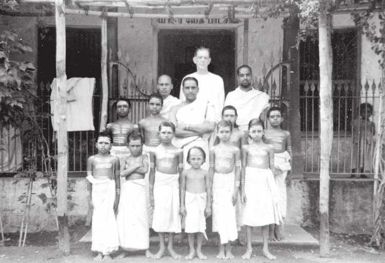 Major Chadwick and the Veda Patasala students ca. 1953