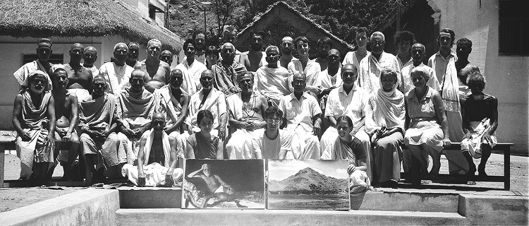 1973 Group photo in Sri Ramanasramam