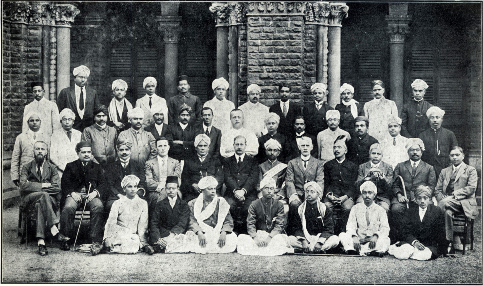 1919 meeting of the Indian Mathematical Society in Mumbai, 1919