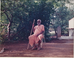 Sri Kunju Swami
[click to see a larger image